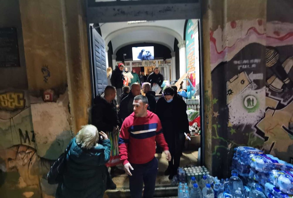 Klub navijača Demoni organizirao u Rojcu prikupljanje pomoći za potrebe ugroženih područja Sisačko-Moslavačke županije (Foto čitatelj)